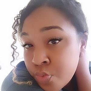 Meet your Posher, Moon